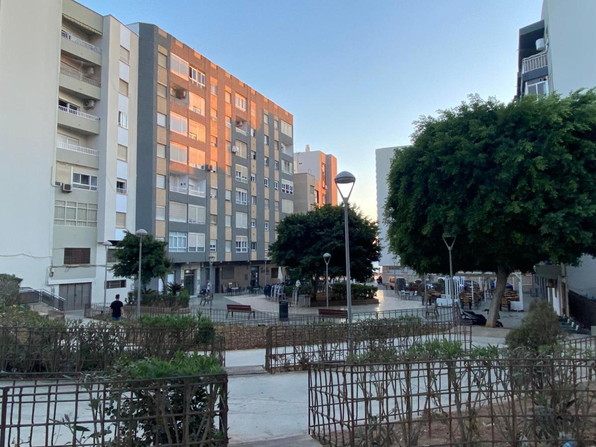 Paseo Maritimo Almeria Zapillo Daniel Luaran gambar